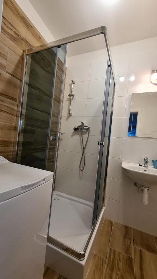רייקה טפליצה Apartman Hestia 5 מראה חיצוני תמונה